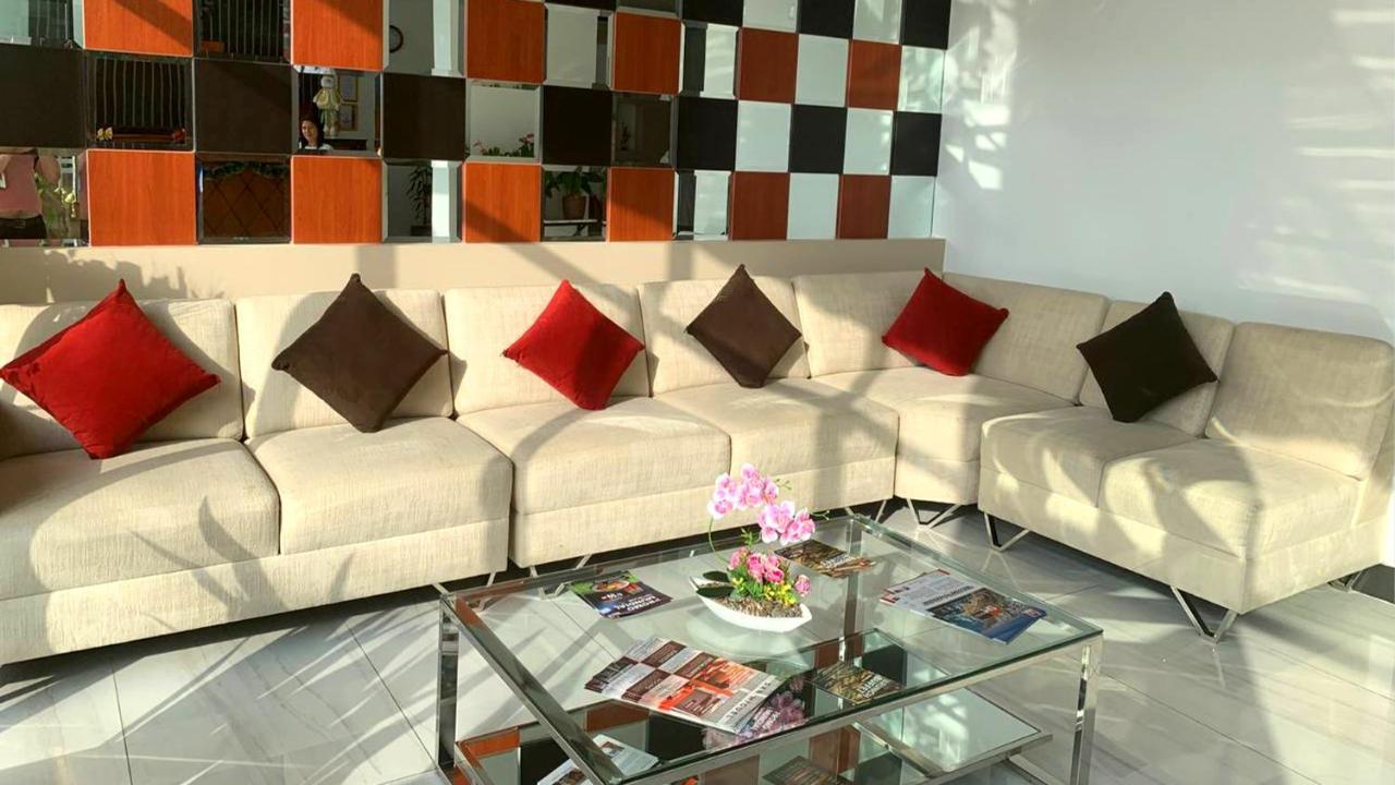 Sm Hotel Plus Lima Luaran gambar