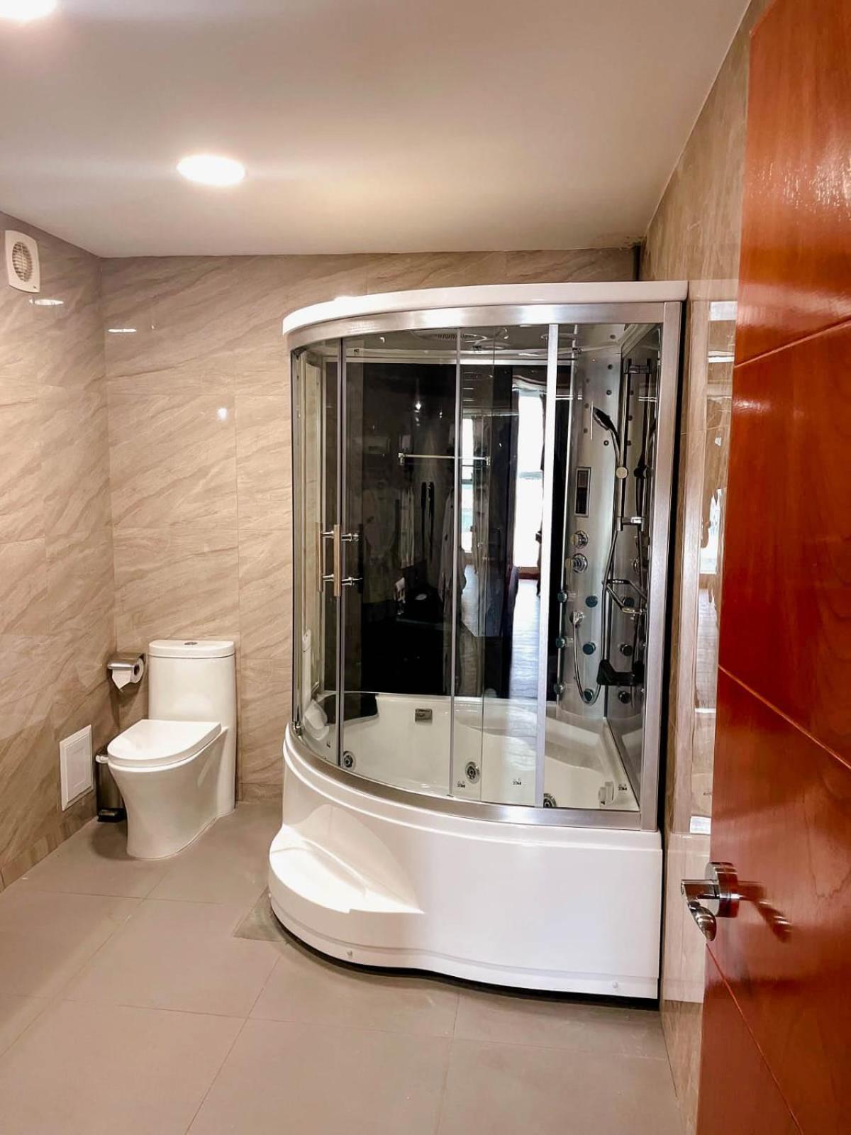 Sm Hotel Plus Lima Luaran gambar