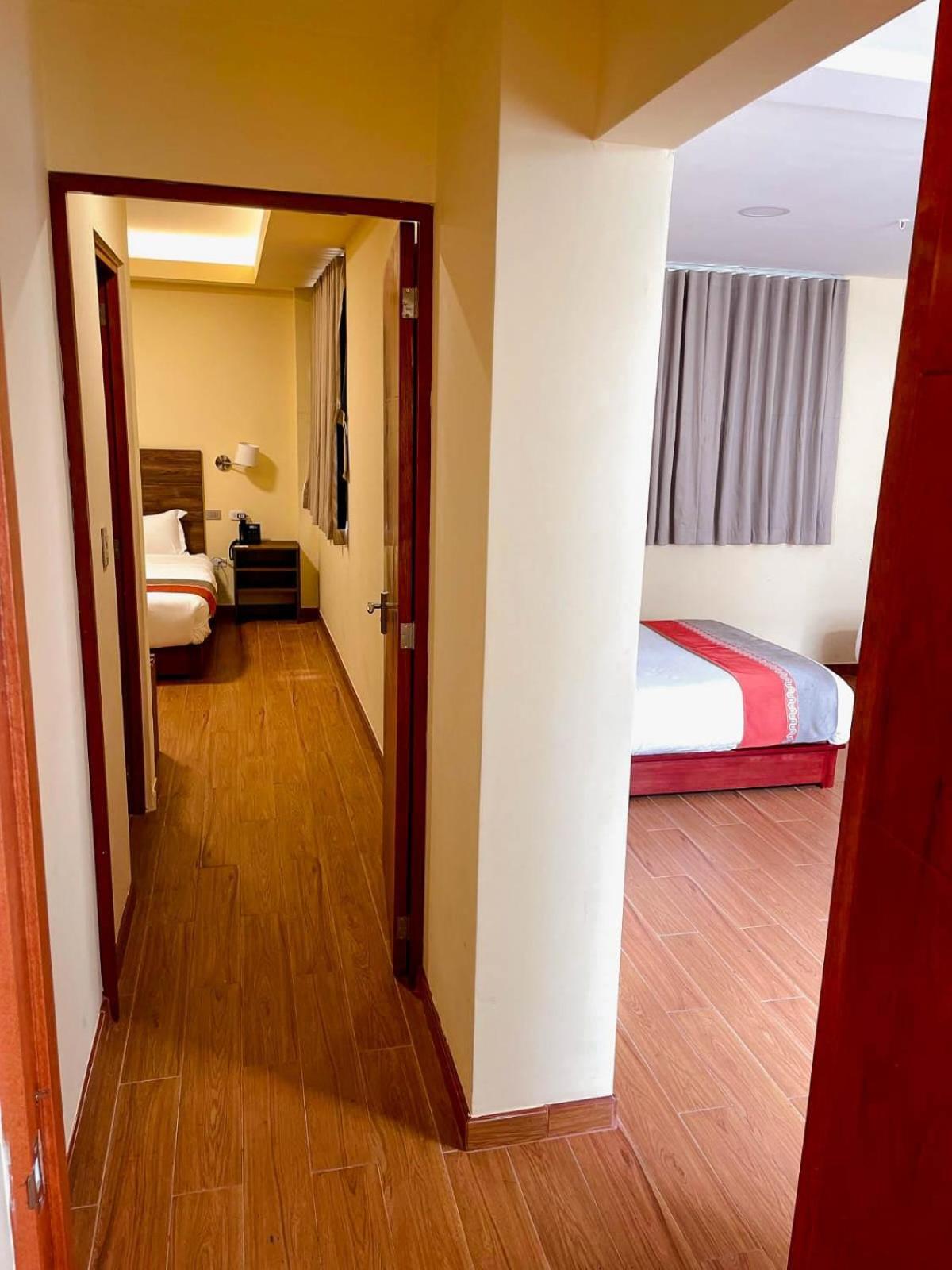 Sm Hotel Plus Lima Luaran gambar